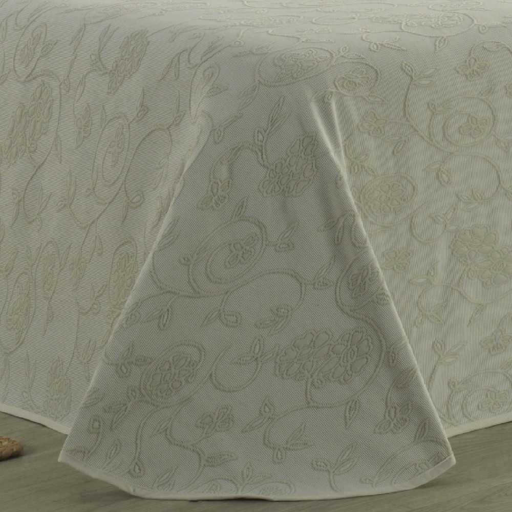Colcha Piqué Flores en Relieve Modelo Floritura Beige