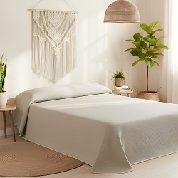 Colcha Piqué Hotel de Rayas Beige en Relieve 2